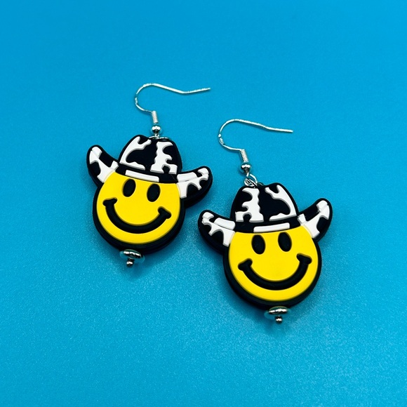 Cowboy 🤠 Earrings - Picture 1 of 1